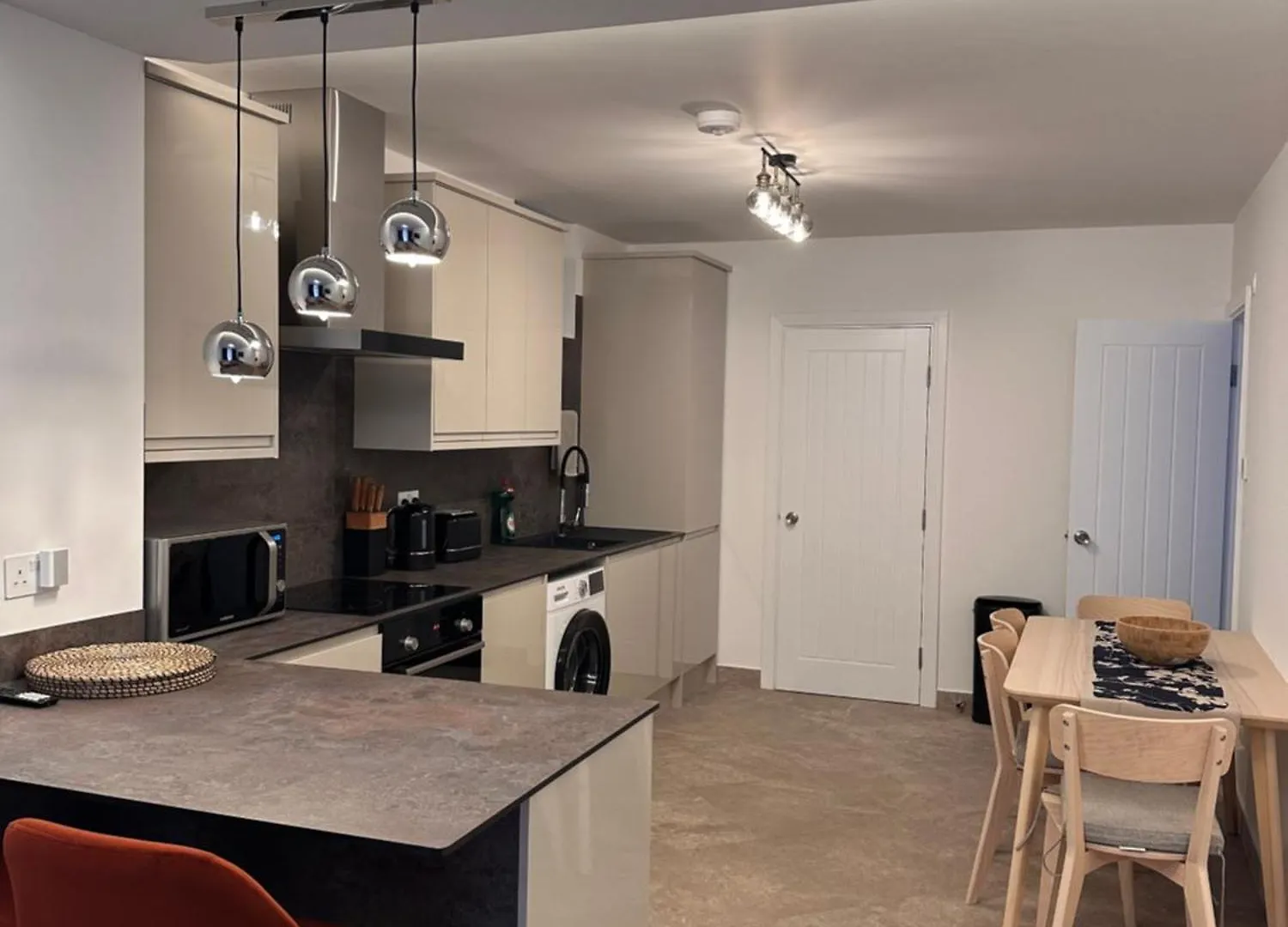 Aya'S Snaresbrook Apartment London