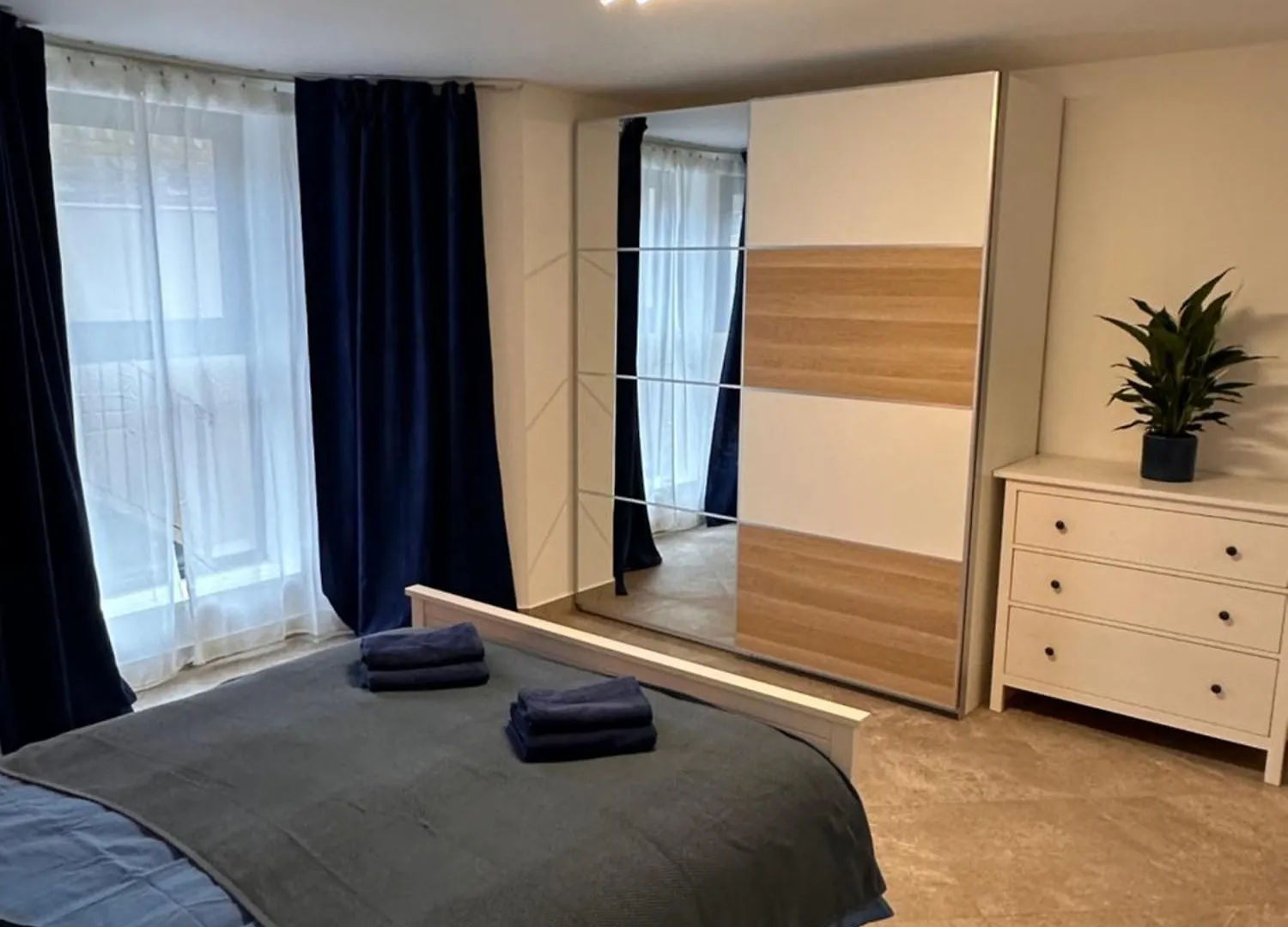 Aya'S Snaresbrook Apartment London 0*,